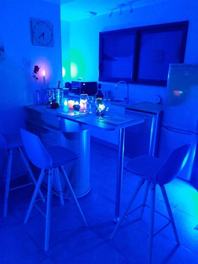 Un Sejour Romantique En Couple Avec Jacuzzi Prive Chromotherapie Jardin Maison Privee Ychoux Eksteriør bilde