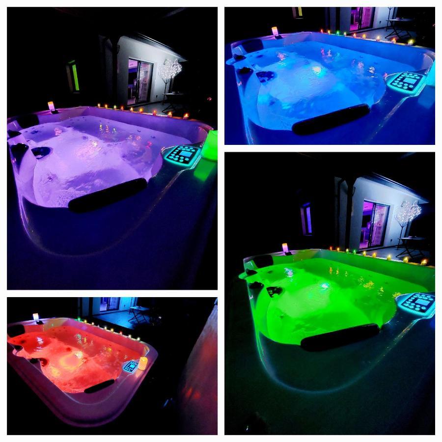 Un Sejour Romantique En Couple Avec Jacuzzi Prive Chromotherapie Jardin Maison Privee Ychoux Eksteriør bilde